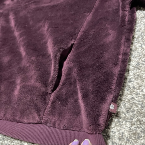 Athleta Girl Feelin' Great 2.0 Girls Sweatshirt L 12 Purple Soft Note - Picture 5 of 11